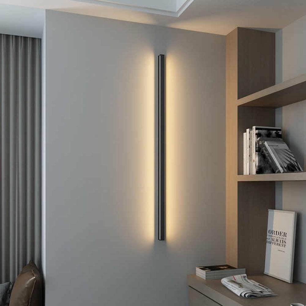 Junips | Linear minimalist and modern wall lamp