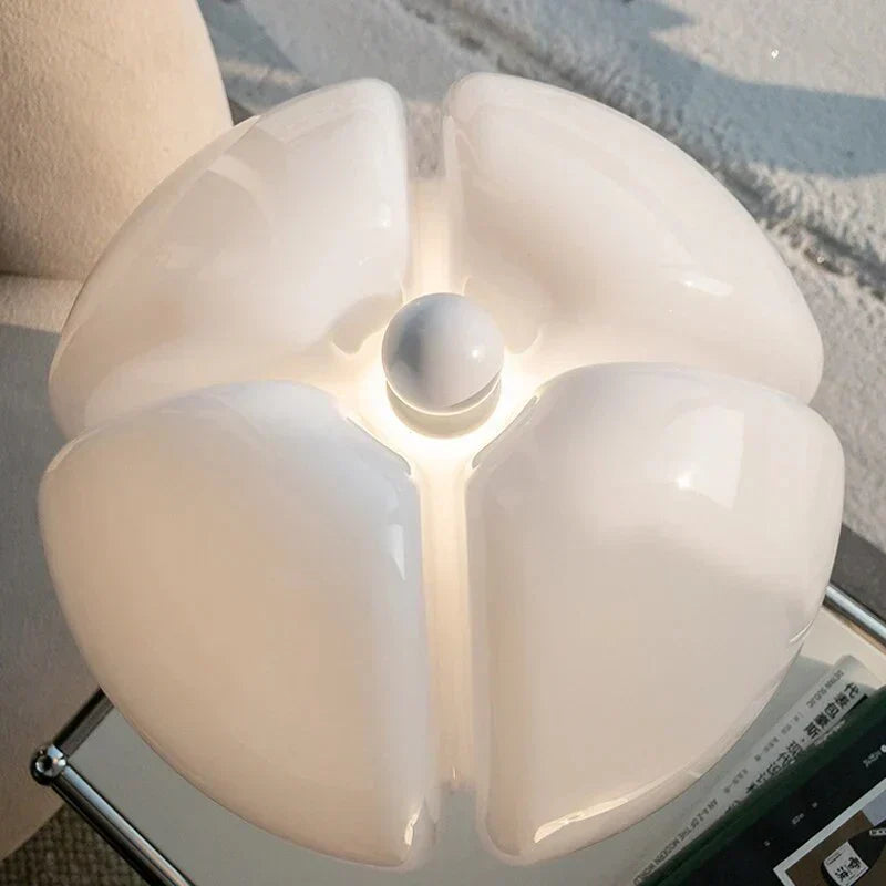 Junips | Designer Flower Table Lamp - FloraLuxe