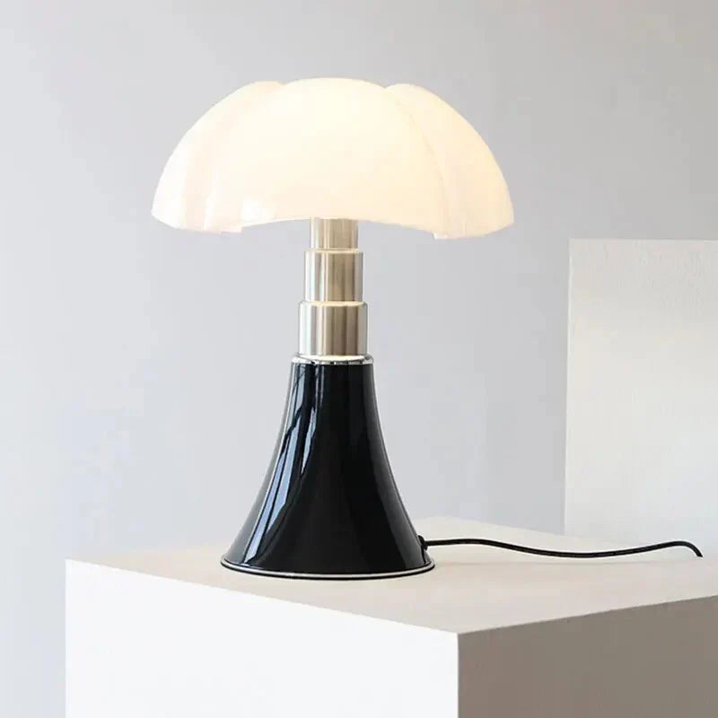 Junips | Designer Flower Table Lamp - FloraLuxe