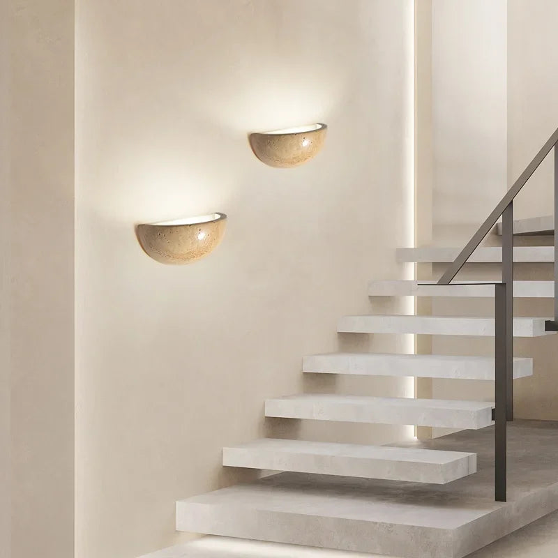Junips | Elegant Wall Light with Modern LED Technology