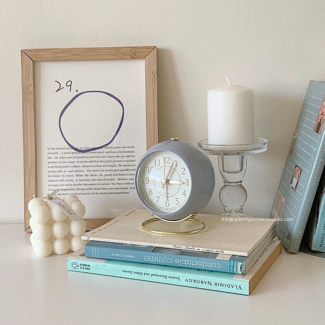 Junips | Retro Vintage Style Gold Accent Alarm Clock