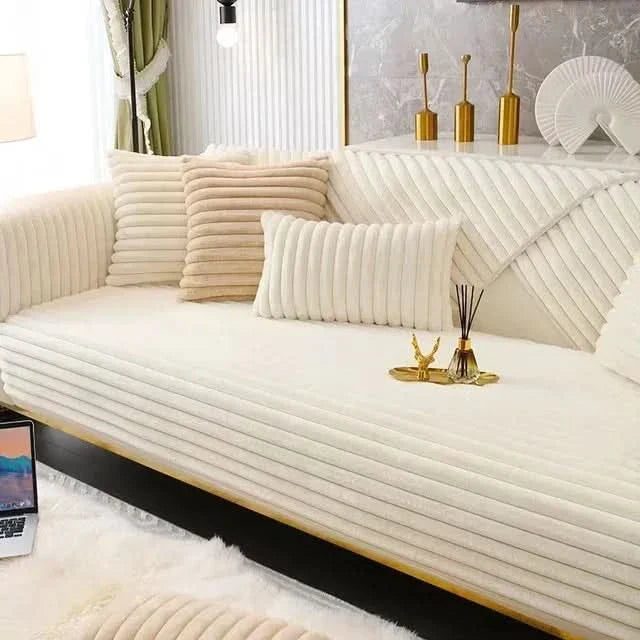 Junips | SnugShield - Waterproof, slip-resistant sofa cover for ultimate comfort and protection
