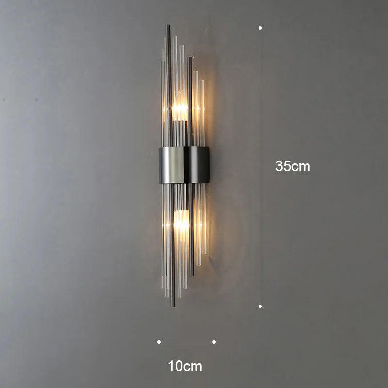 Junips | Elegant LED Wall Lamp in Gold