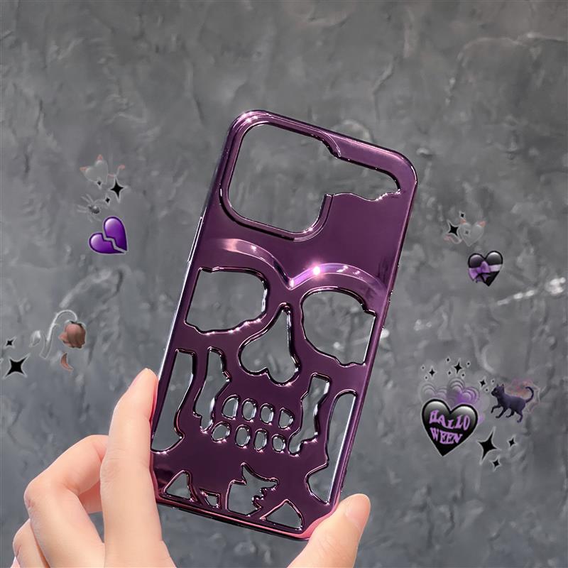 Junips | Gothic Midnight Skull Phone Case