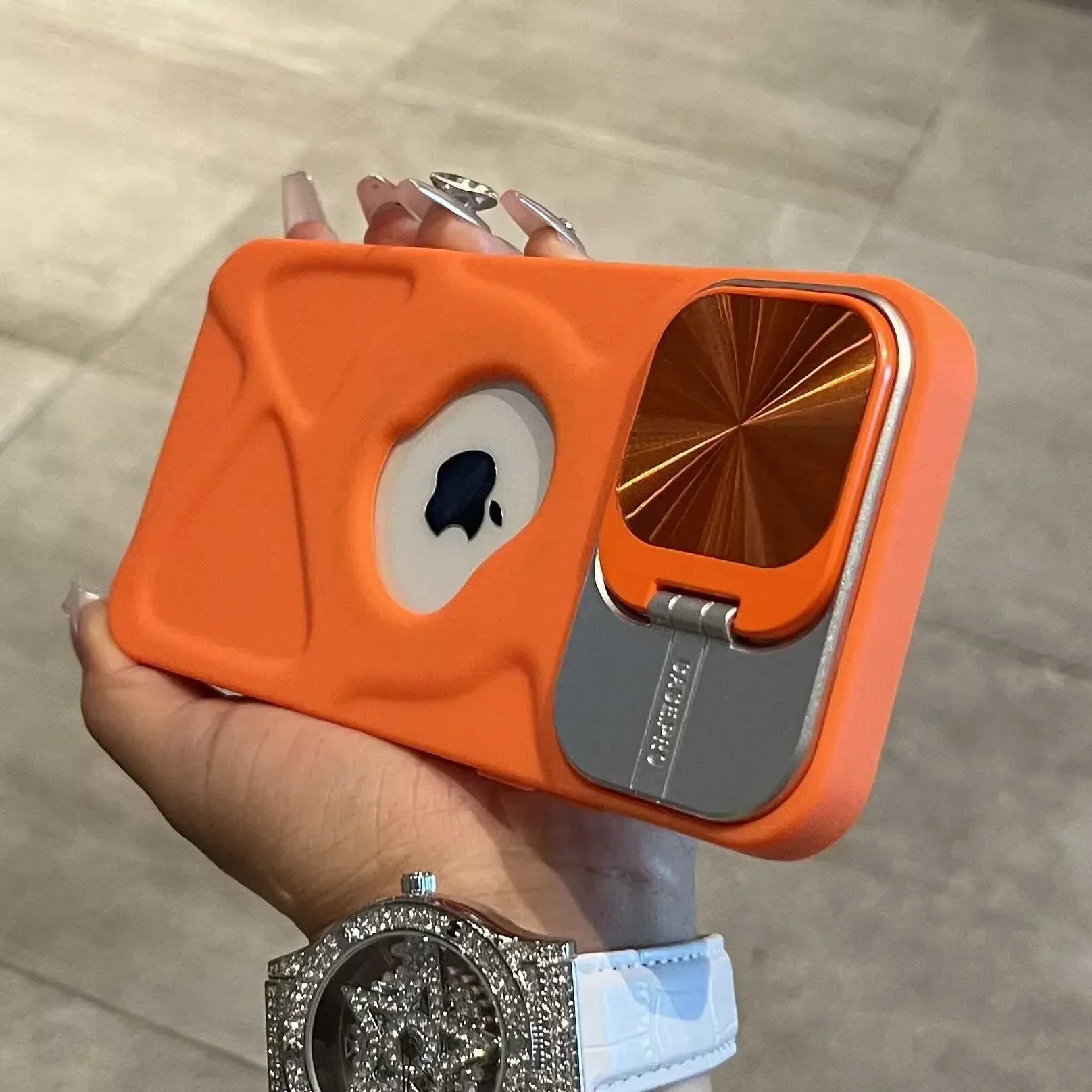 Junips | MagSafe Soft Flip Lens Protection iPhone Case