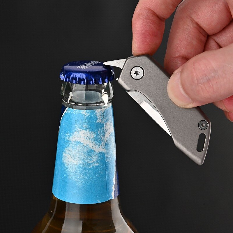 Junips | Titan-Titanium alloy Bag Keychain Knife
