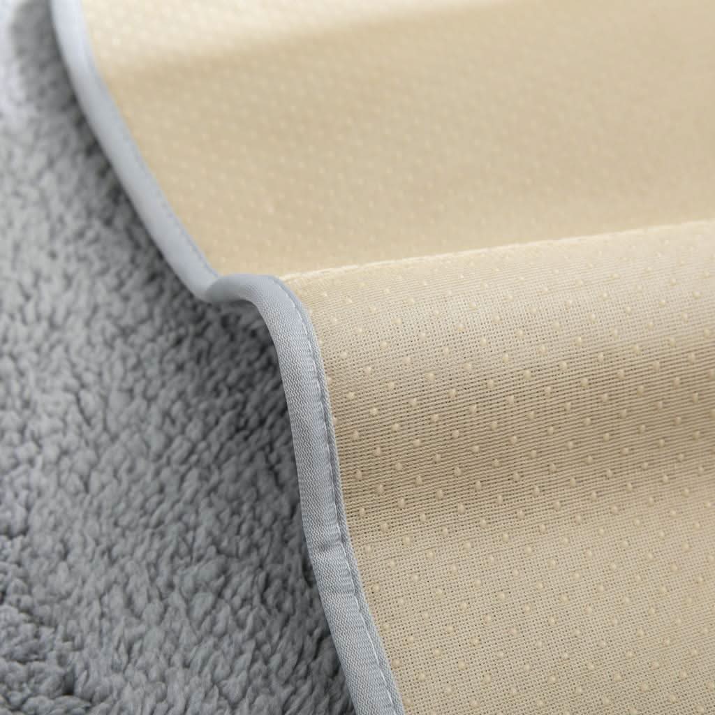 Junips | CozyShield - Elegant and protective stretch sofa cover