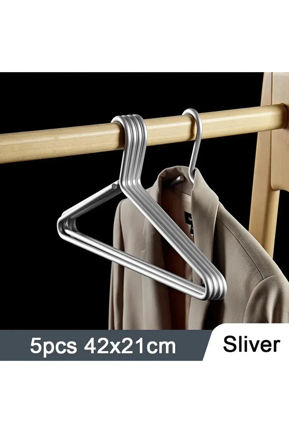 Junips | LuxeLine Metal Hanger