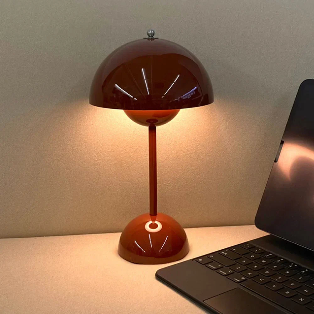 Junips | Adjustable brightness flower pot lamp - Italian rechargeable table lamp VP3
