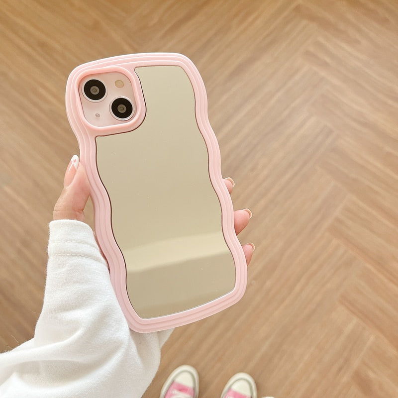 Junips | Wavy Makeup Mirror Phone Case