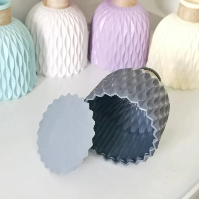 Junips | Modern elegant flower vases