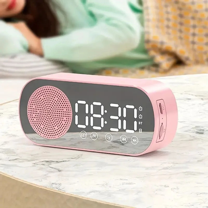 Junips | Digital Alarm Clock with Bluetooth Speaker & FM Radio