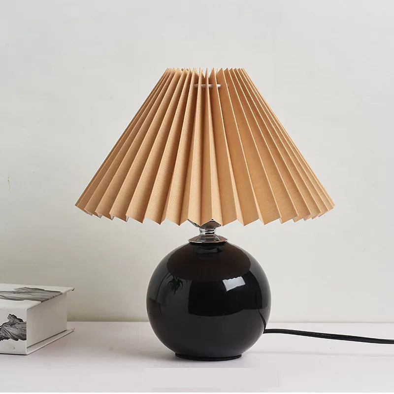 Junips | Nadia Table Lamp