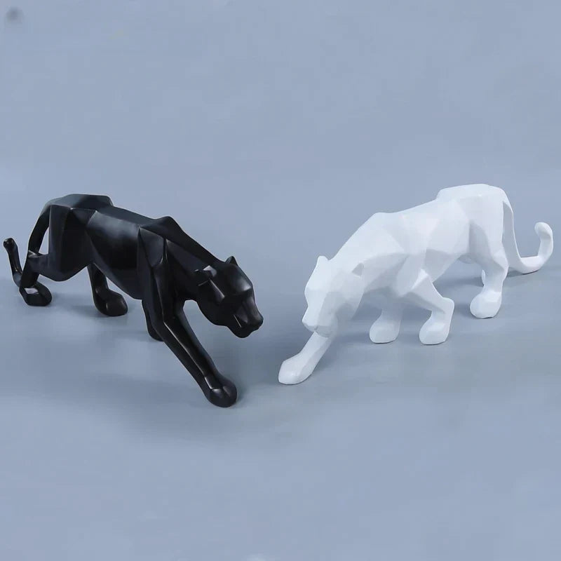 Junips | Panther Statue, Animal Figure, Abstract Geometric Style, Resin, Leopard Sculpture, Home Office, Desktop Decoration, Crafts