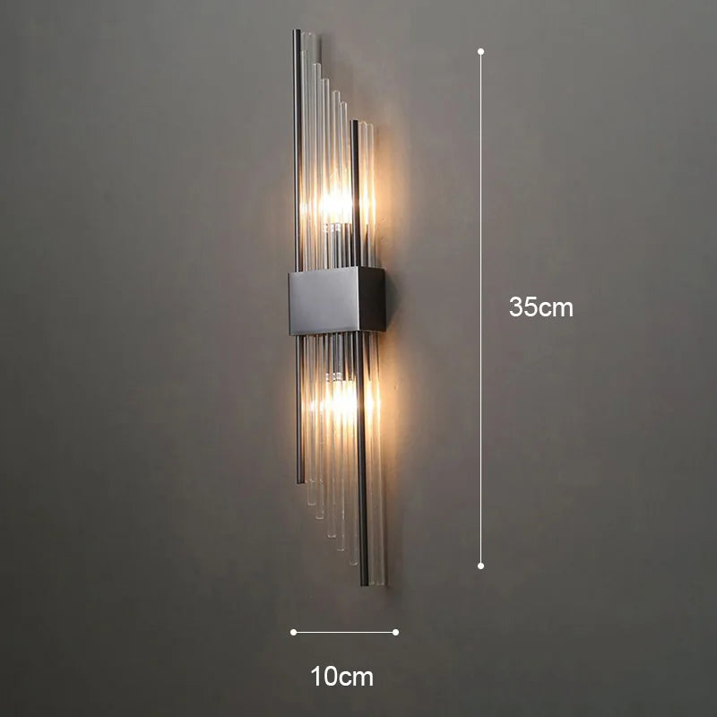 Junips | Elegant LED Wall Lamp in Gold