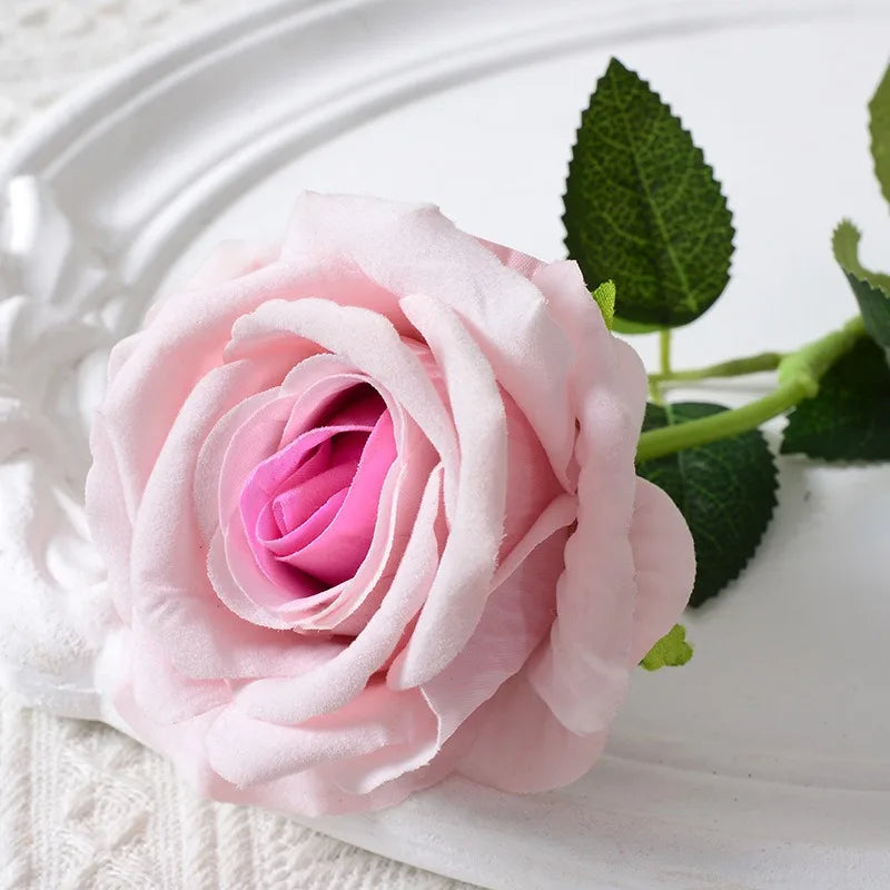 Junips | 20 pieces Realistic Velvet Silk Rose Bouquet