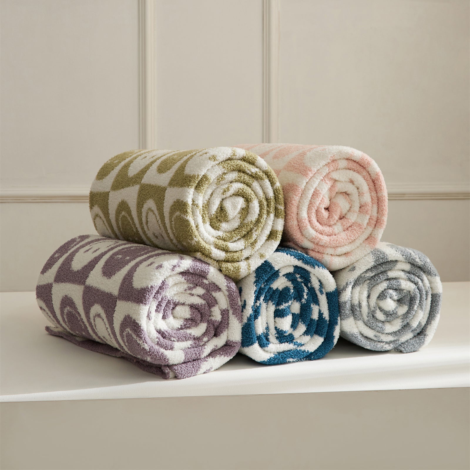 Junips | Smiley Checked Blanket