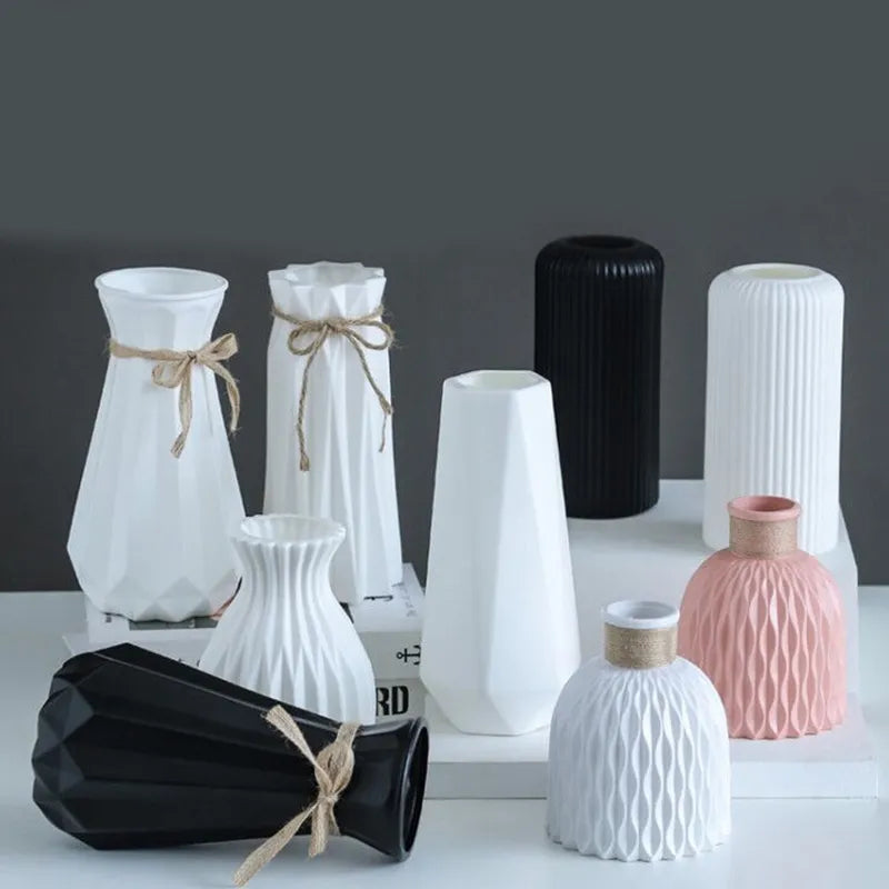 Junips | Modern elegant flower vases