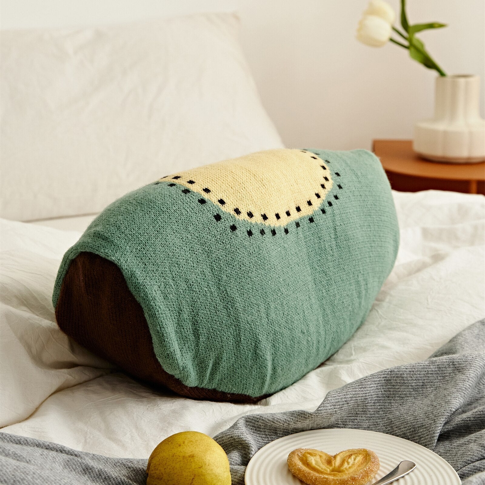 Junips | Fruit cushion