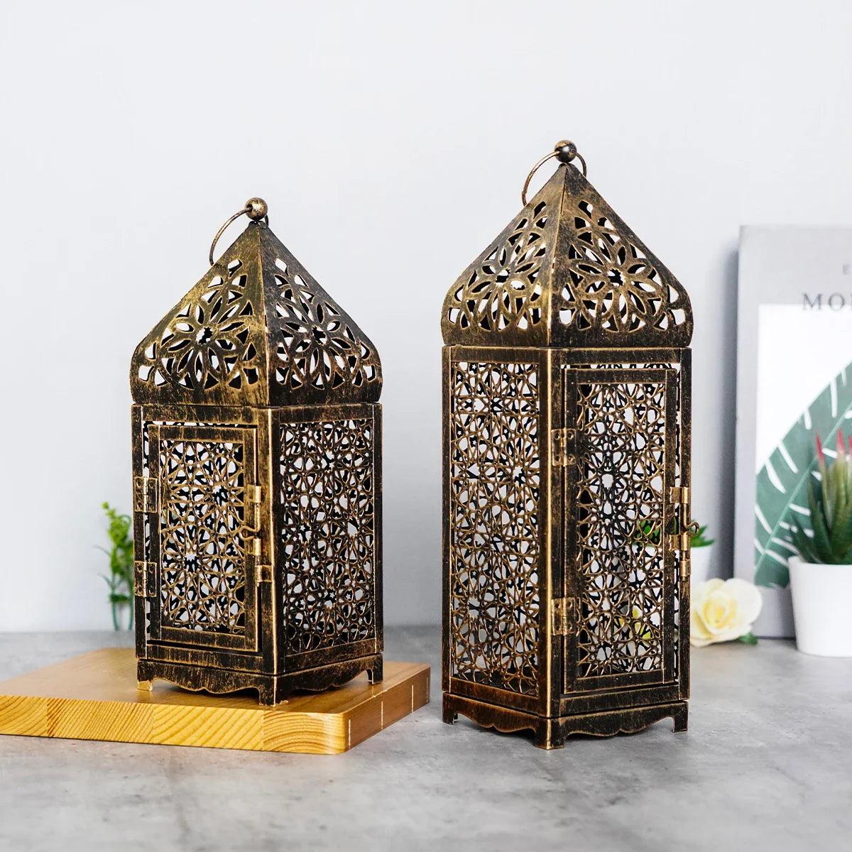 Junips | Mystique Oriental Lantern - Vintage Candle Holder