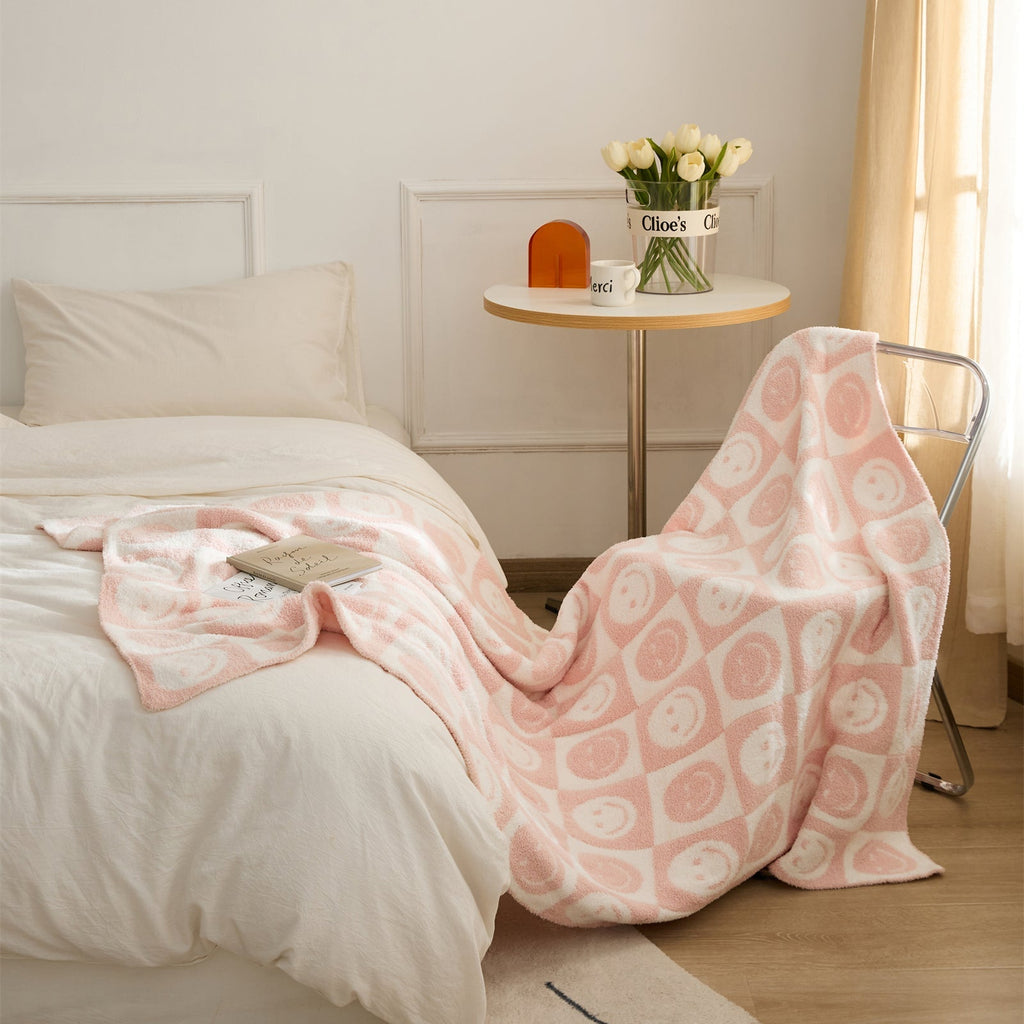 Junips | Smiley Checked Blanket