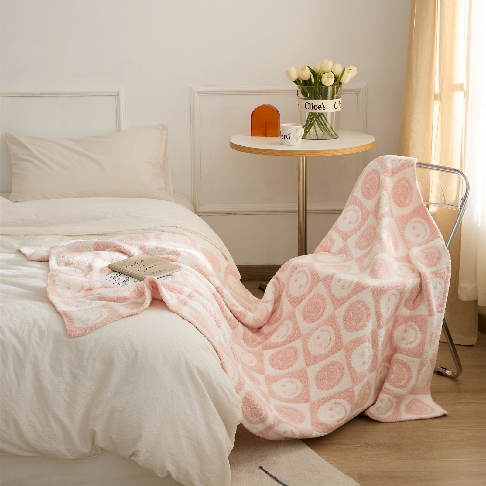 Junips | Smiley Checked Blanket