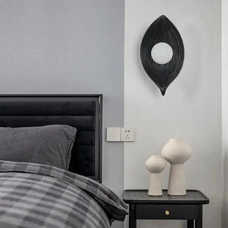 Junips | Wall lamp LED leaf gold Elegant