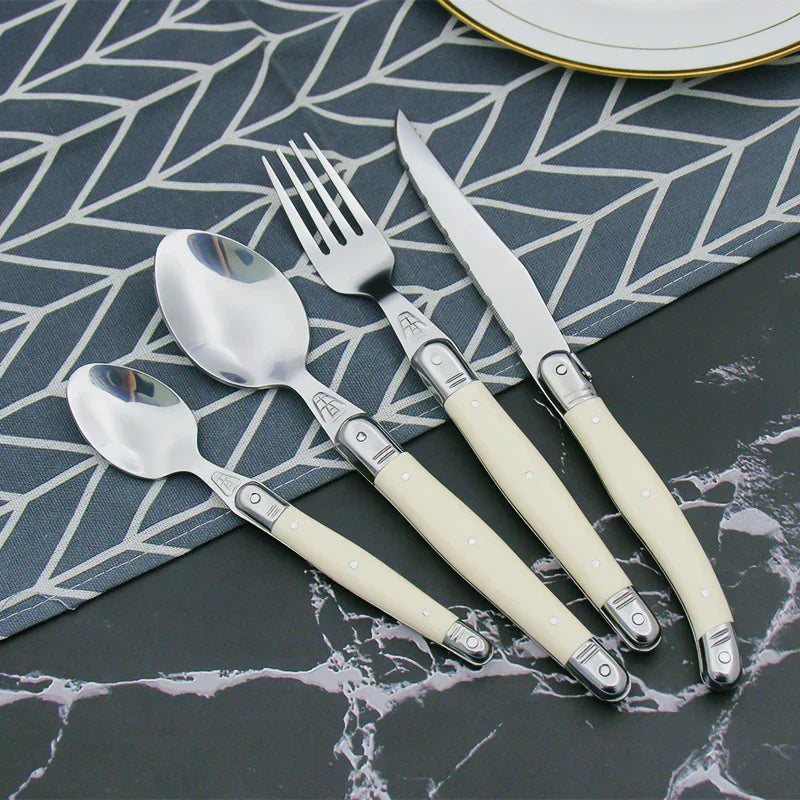 Junips | IvoryElegance – Luxury Laguiole Cutlery Set with Timeless Style