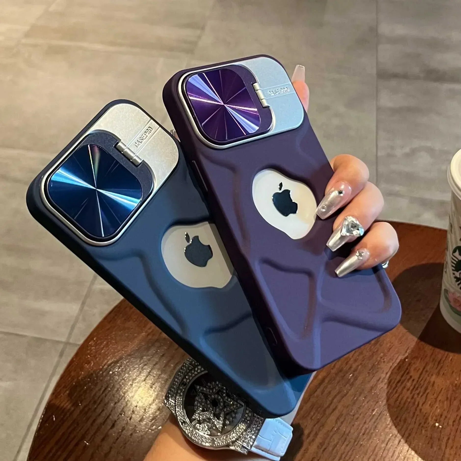 Junips | MagSafe Soft Flip Lens Protection iPhone Case