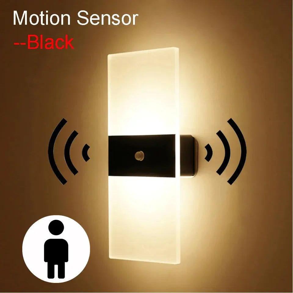 Junips | Éclatante - Touch Panel Wall Light USB rechargeable