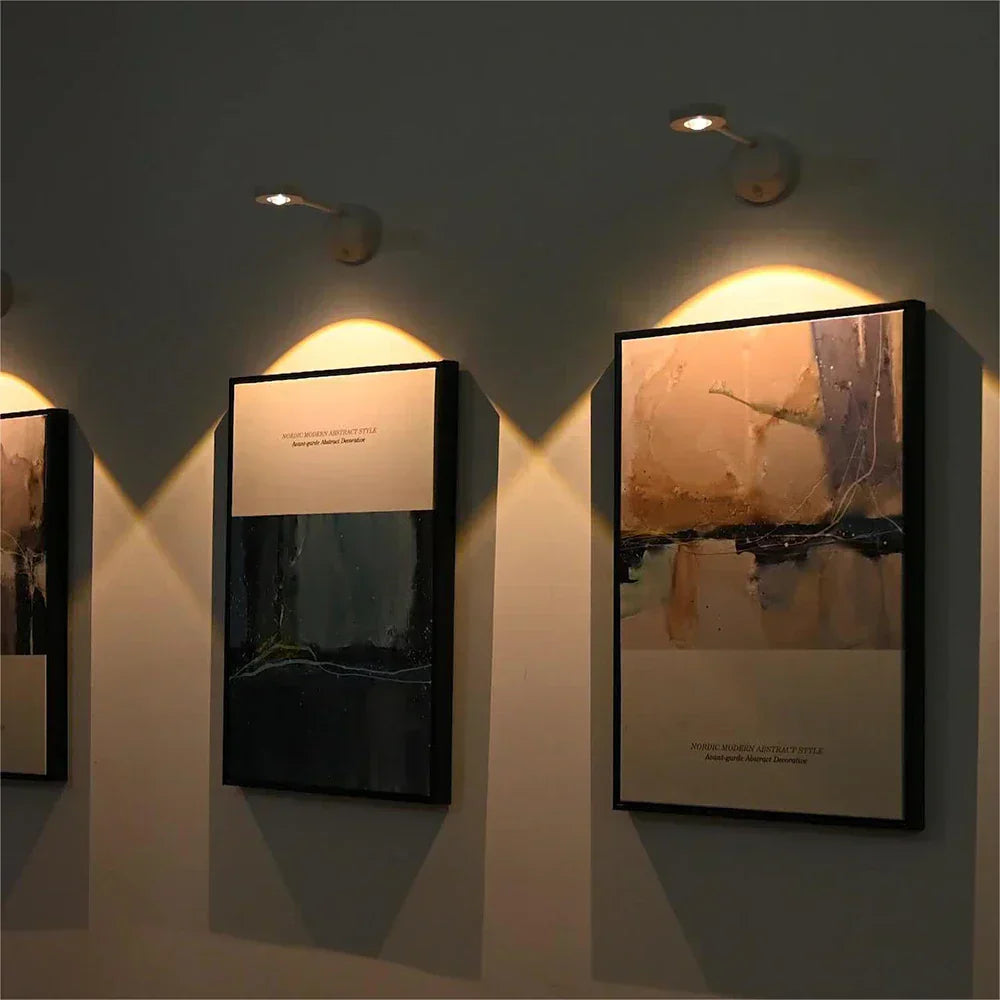 Junips | Wall Spot - SmartGlow - Rechargeable LED - Motion Sensor