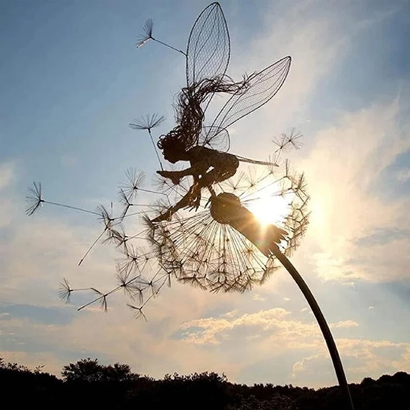 Junips | Enchanting fairy tale garden sculptures: dreamy garden decorations - Alisa