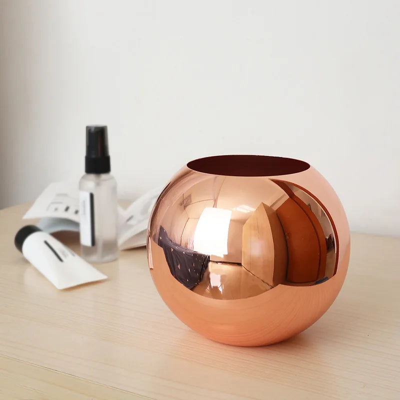 Junips | Stainless Steel Vase in Nordic Style Desktop Flower Pot BeFlower Pots Gold Black Rose Gold Classic Home Decoration