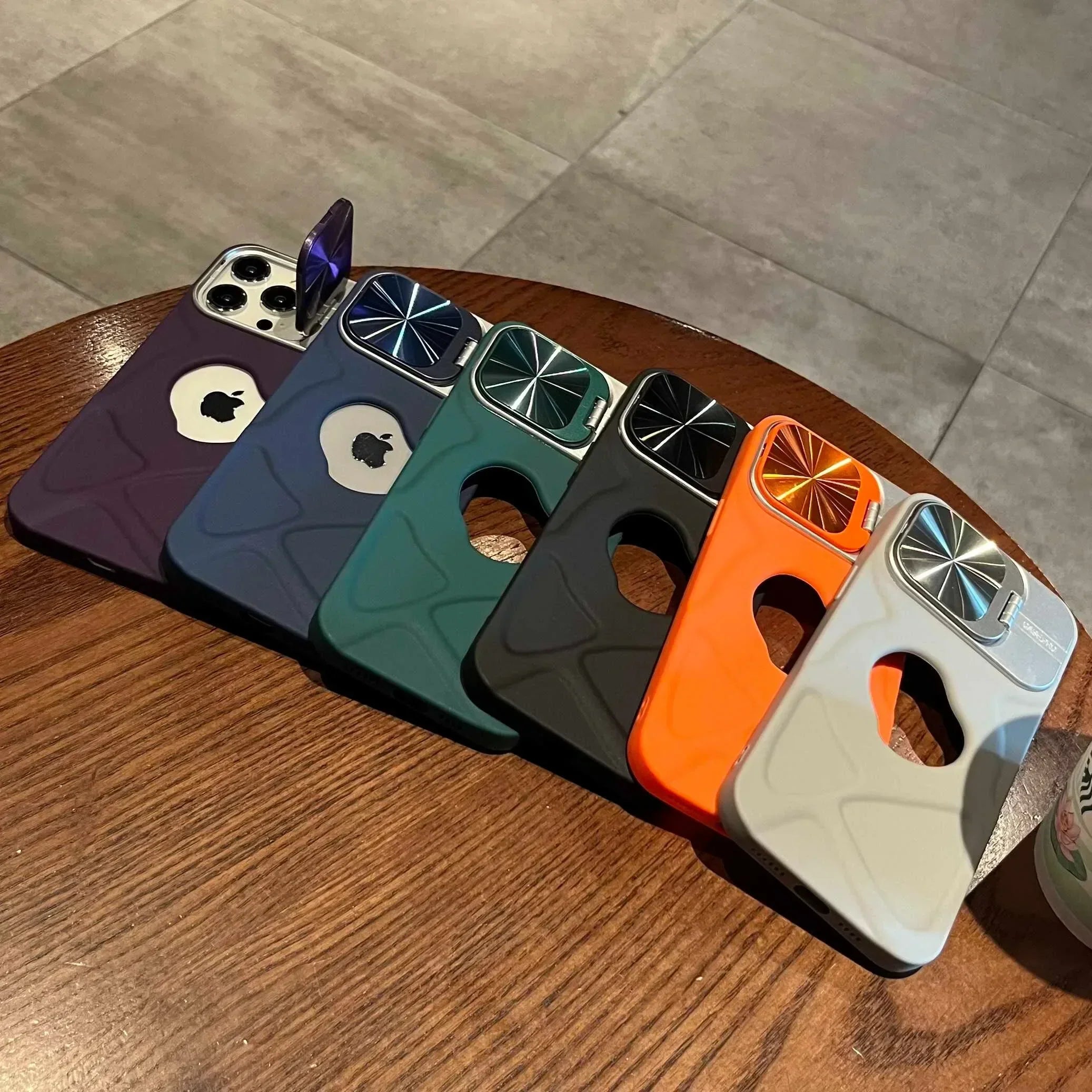 Junips | MagSafe Soft Flip Lens Protection iPhone Case