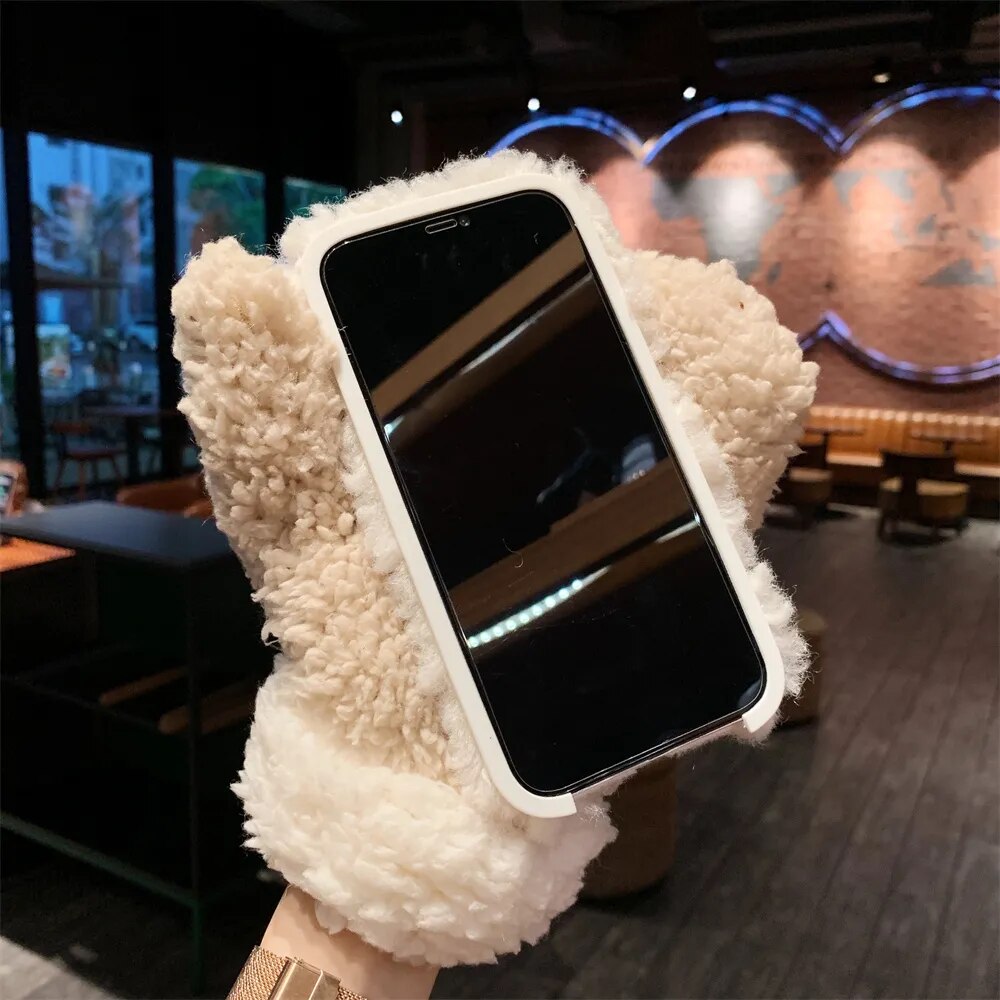 Junips | Fluffy Fur iPhone Case Glove