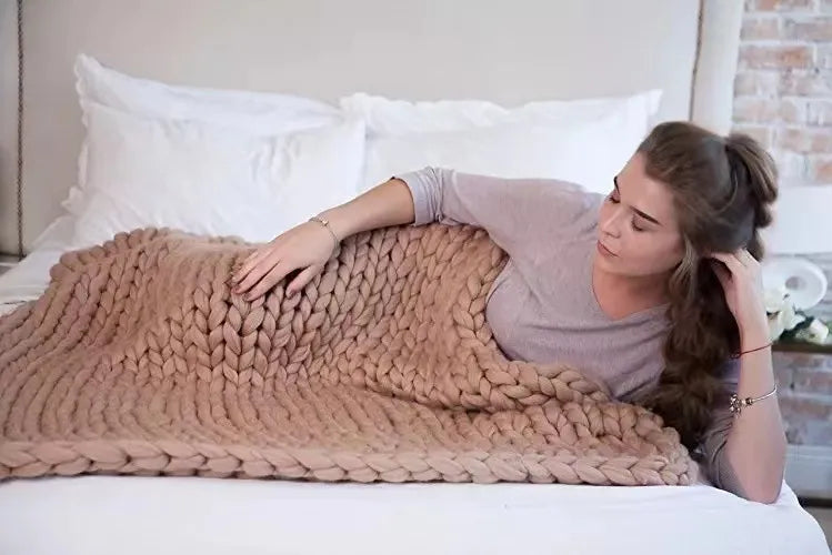 Junips | Chunky Knit Blanket – Cozy Wool Blanket for Every Room – Soft & Warm – Perfect for Sofa and Bed