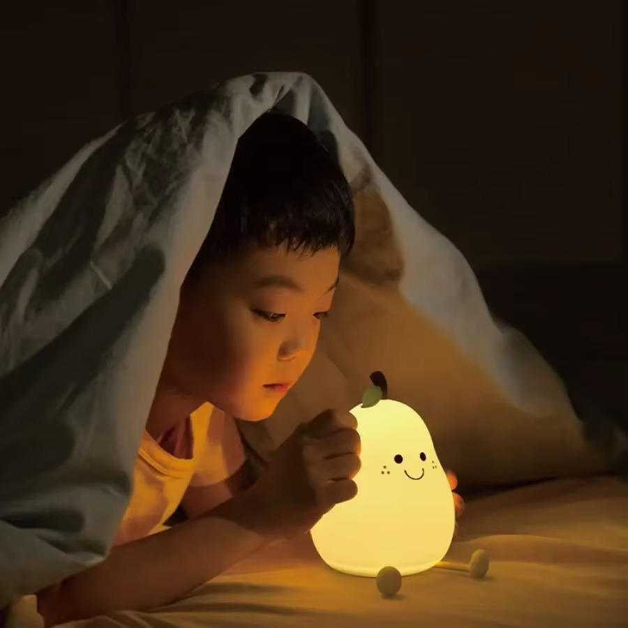 Junips | Super Soft Touch-Controlled Multicolor Silicone Pear Night Light