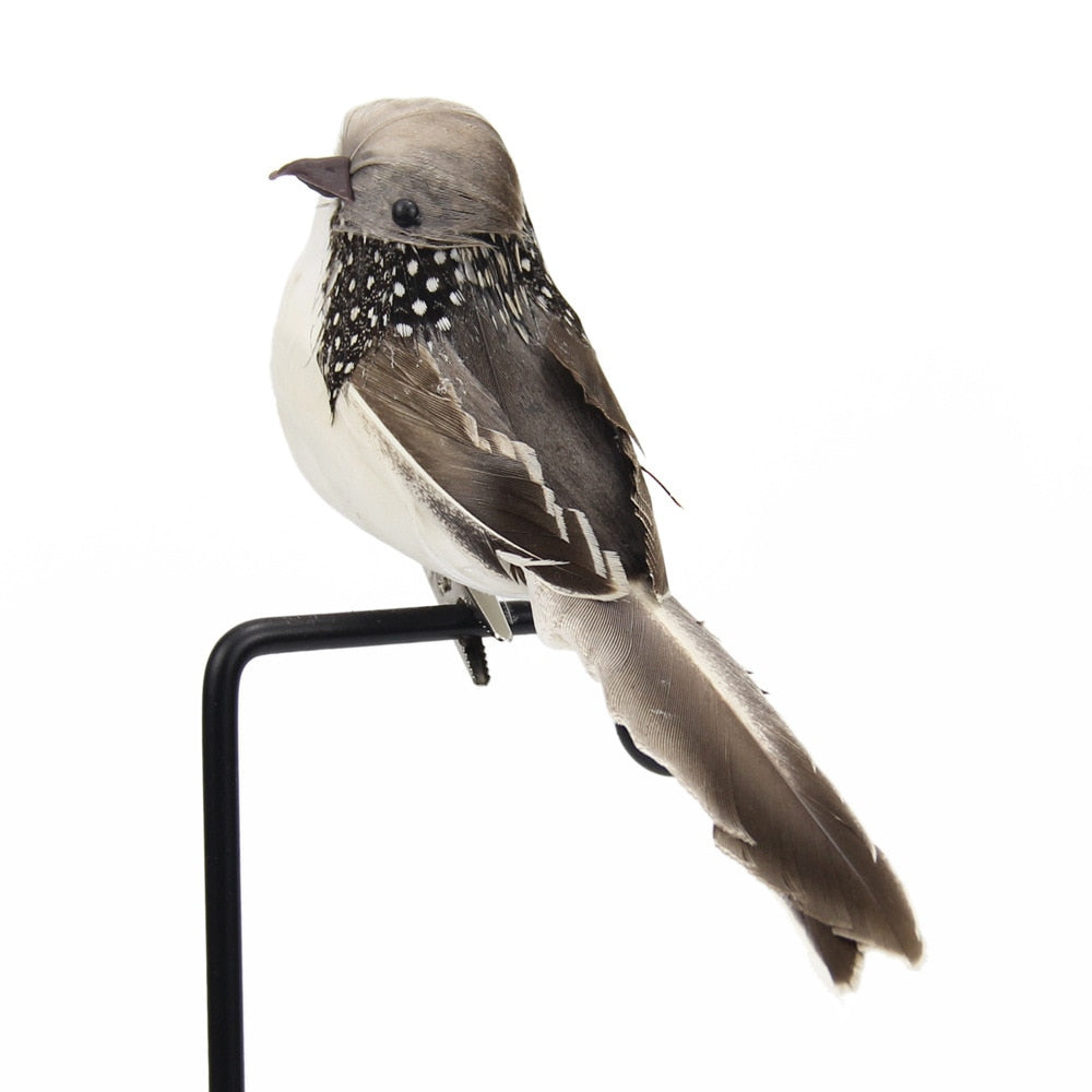Junips | Lifelike feathered birds for outdoor decoration