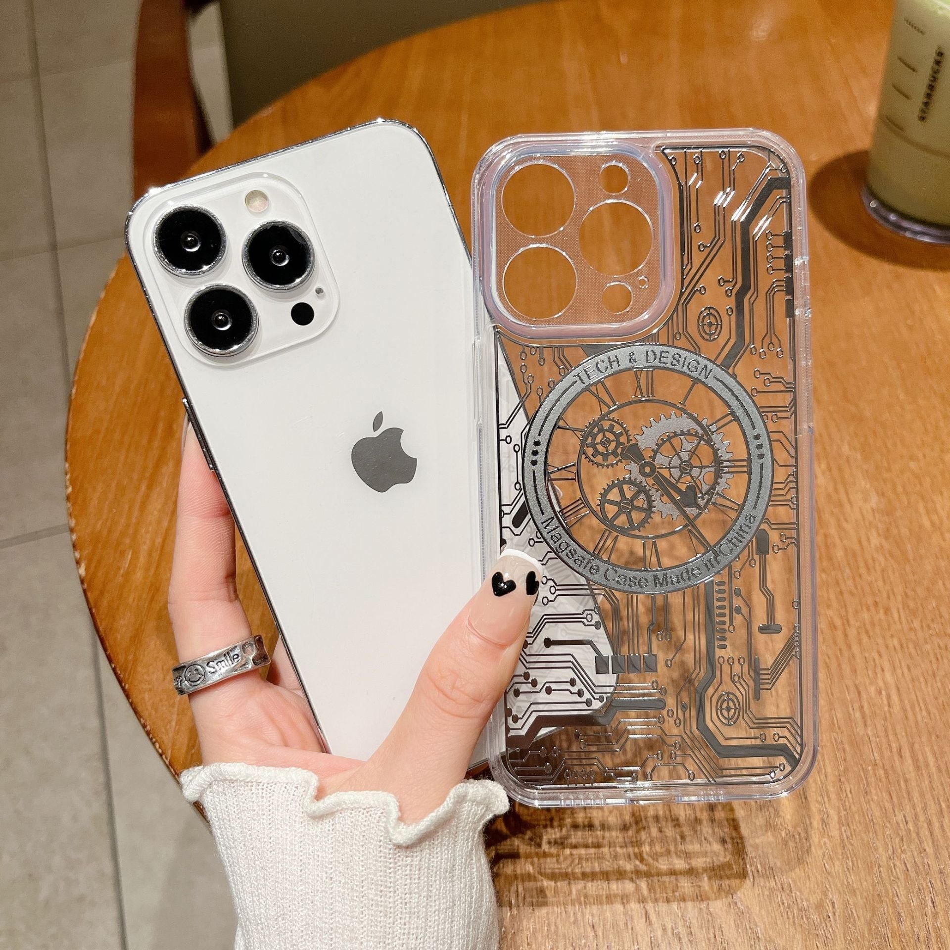 Junips | Transparent Mechanical Clock Magsafe iPhone Case