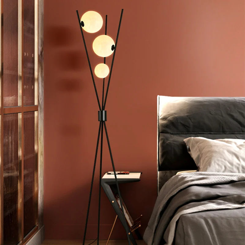 Junips | LunaGlow 3D Moon Floor Lamp modern design with tripod LED!