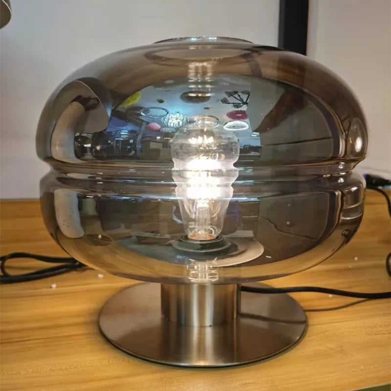 Junips | Exclusive table lamp for any style of arrangement
