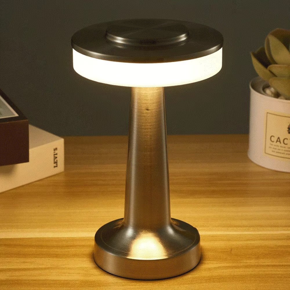 Junips | Versatile Touch-Sensitive LED Table Lamp