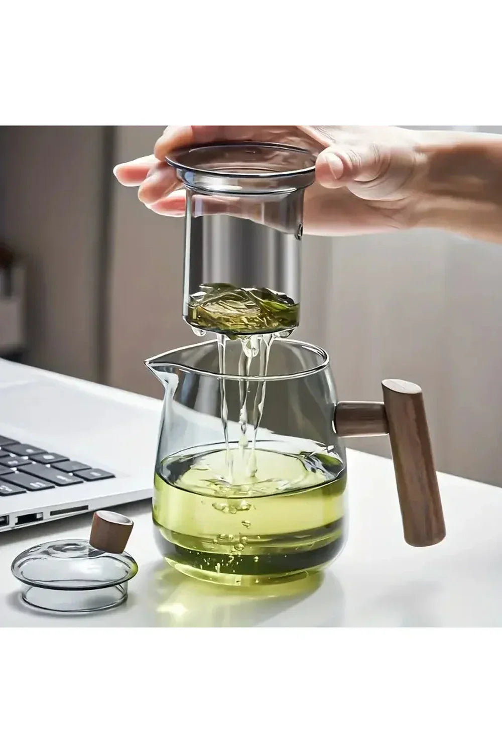 Junips | Wood Handle Glass Teapot