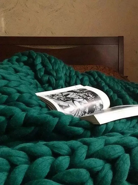 Junips | Chunky Knit Blanket – Cozy Wool Blanket for Every Room – Soft & Warm – Perfect for Sofa and Bed