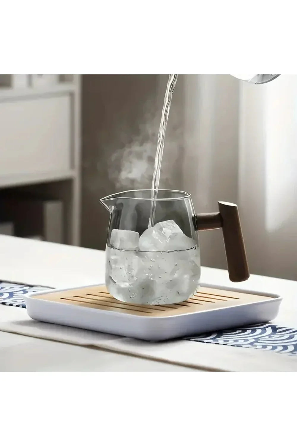 Junips | Wood Handle Glass Teapot