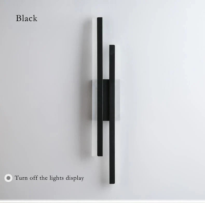 Junips | Modern LED Wall Lamp: Black/Gold Acrylic Room Decoration Light