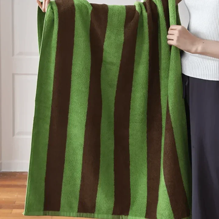 Junips | Retro Stripes Towel (Chunky)