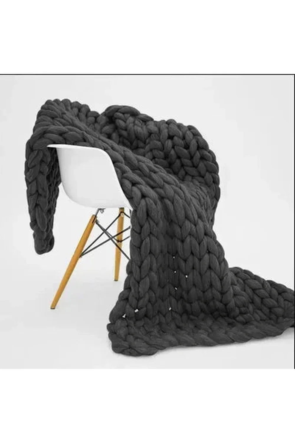 Junips | Cozy Knit Chunky Blanket