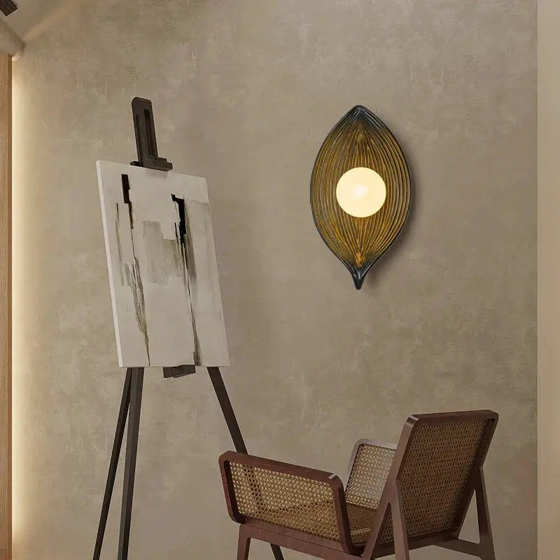 Junips | Wall lamp LED leaf gold Elegant