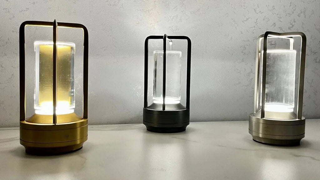 Junips | – Portable Wireless LED Lantern with Charging Station